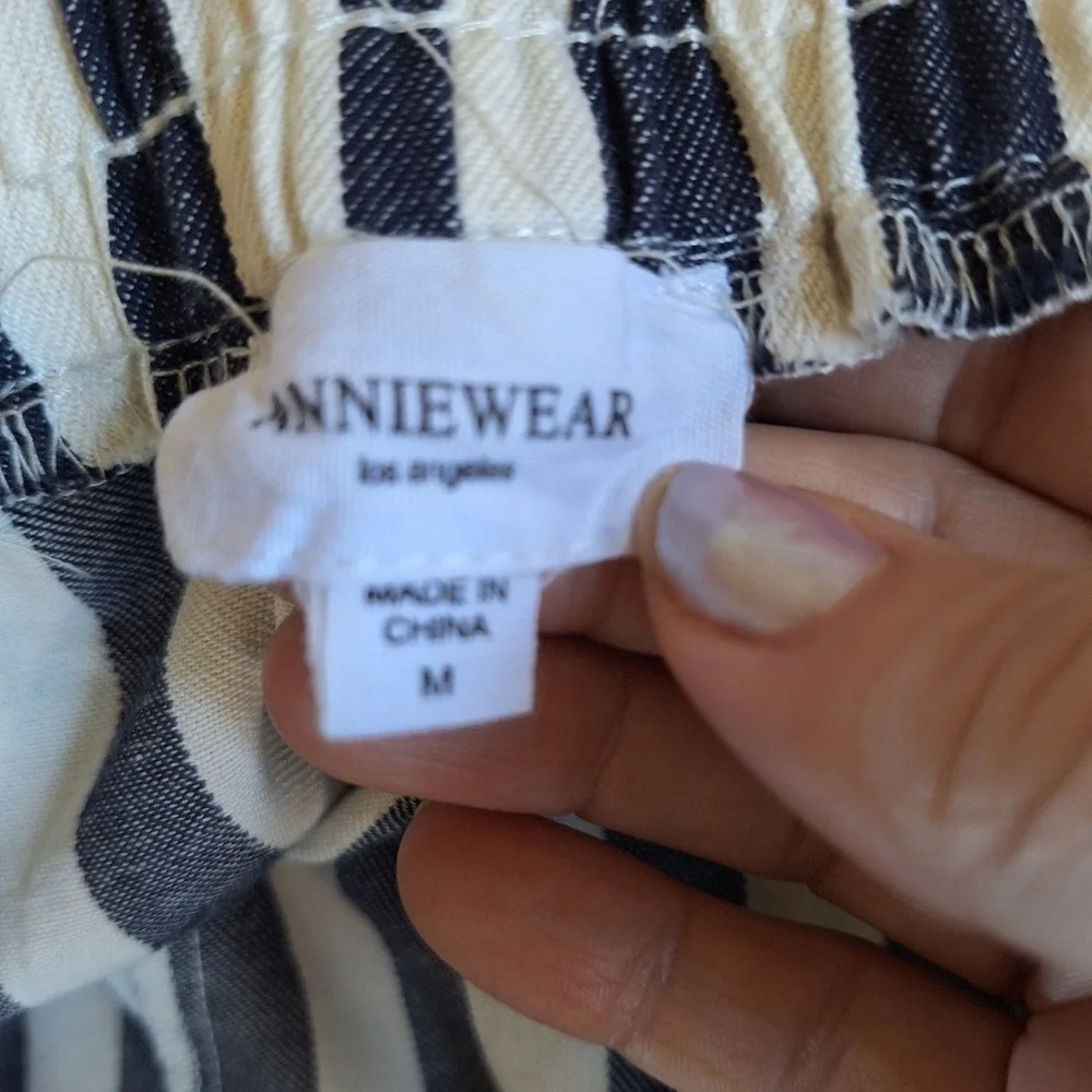 Annie Wear Womens Navy/Ivory Striped Twill Shorts Elastic Waistband Size M